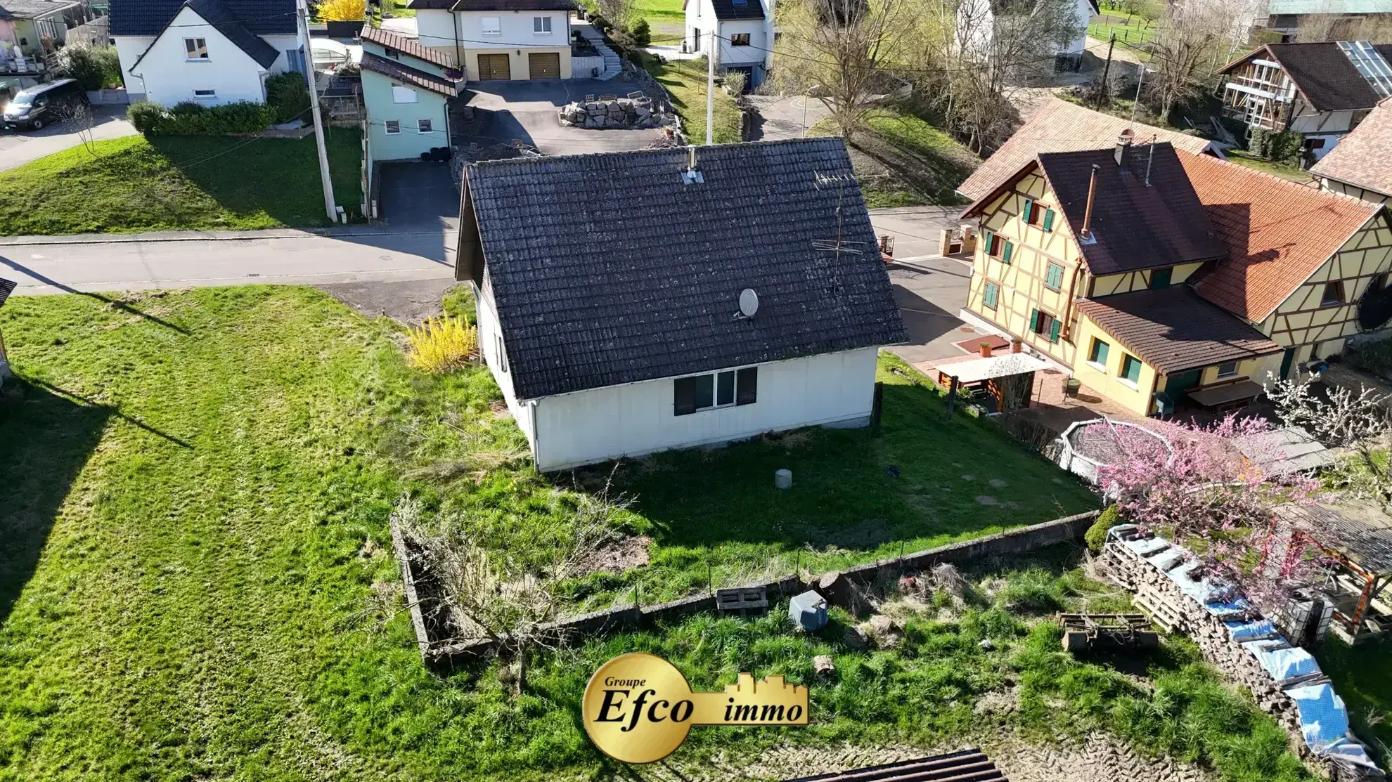 Maison à rénover de 95 m² à Franken avec garage et grand potentiel 