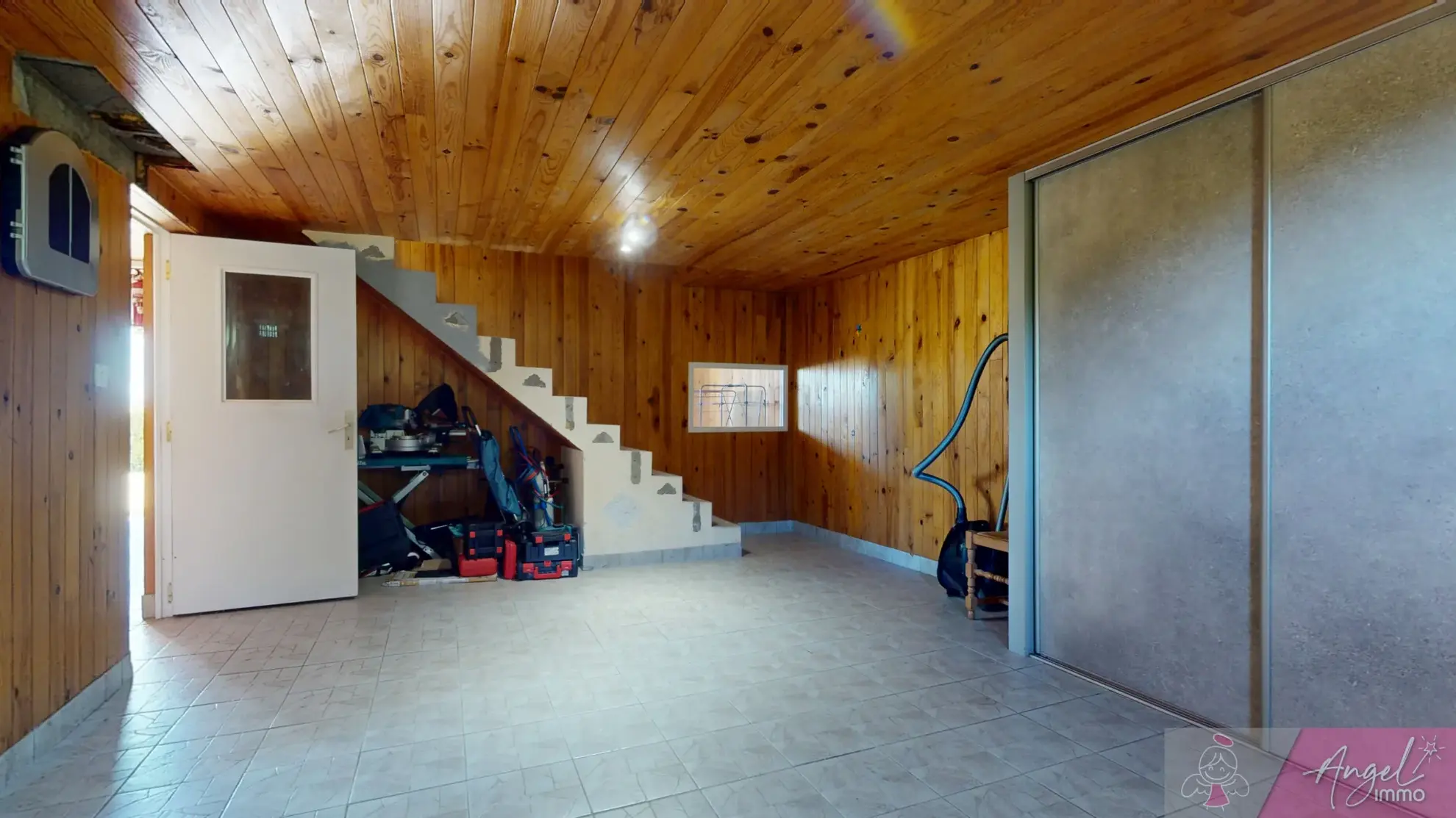 Belle maison de 165 m² avec piscine et extérieur arboré à Ougney 
