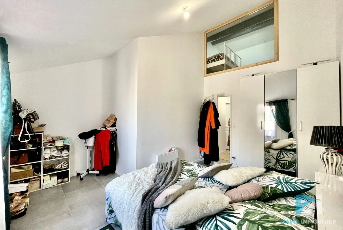 Location appartement duplex rénové de 85 m² à Béziers 