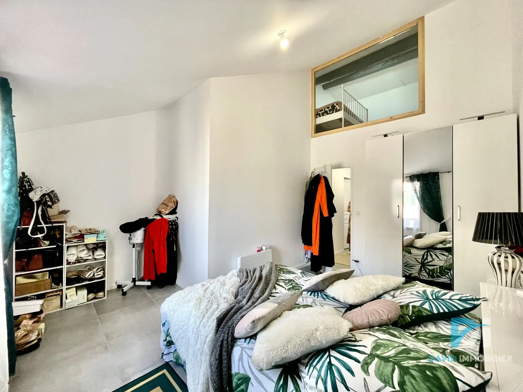Location appartement duplex rénové de 85 m² à Béziers 