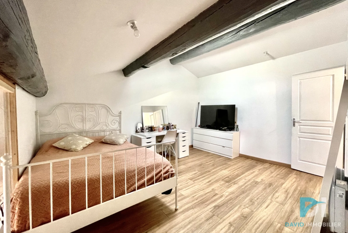 Location appartement duplex rénové de 85 m² à Béziers 