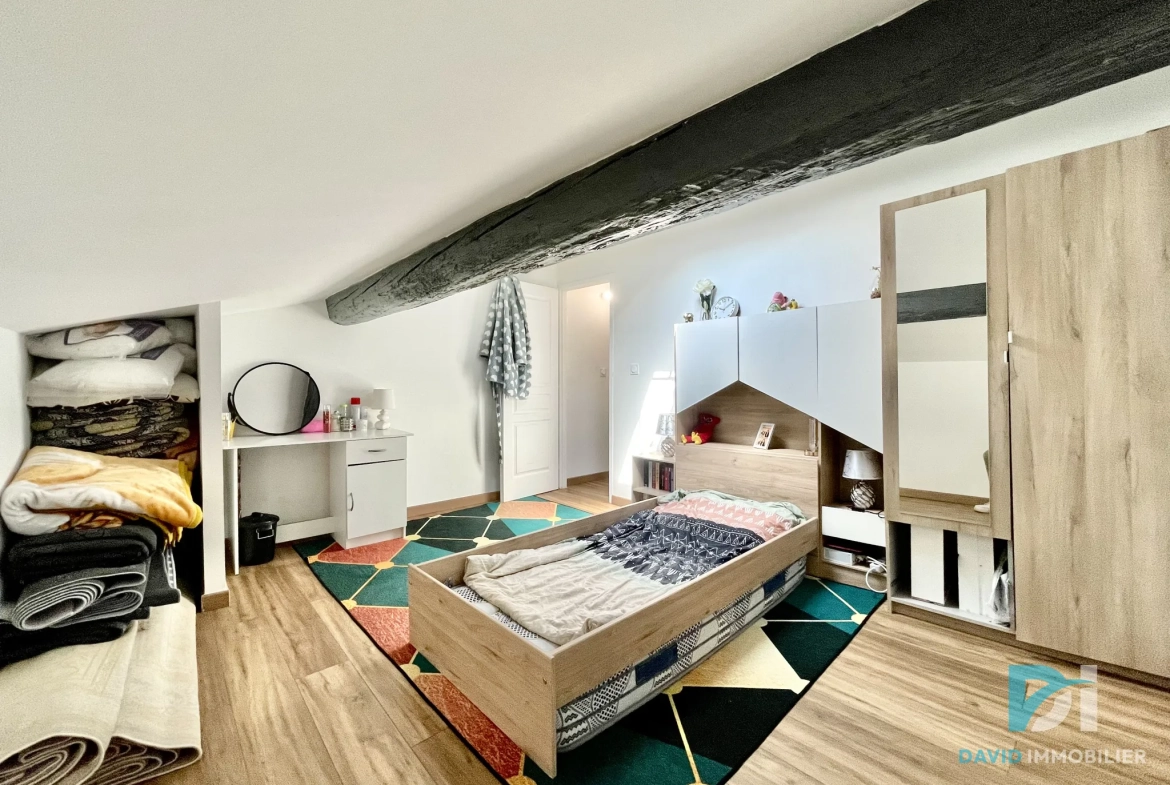 Location appartement duplex rénové de 85 m² à Béziers 
