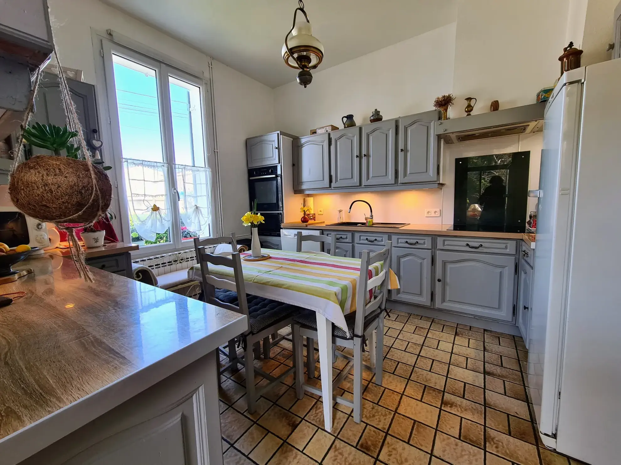 Maison individuelle de 160 m² à Nevers avec jardin et garage 