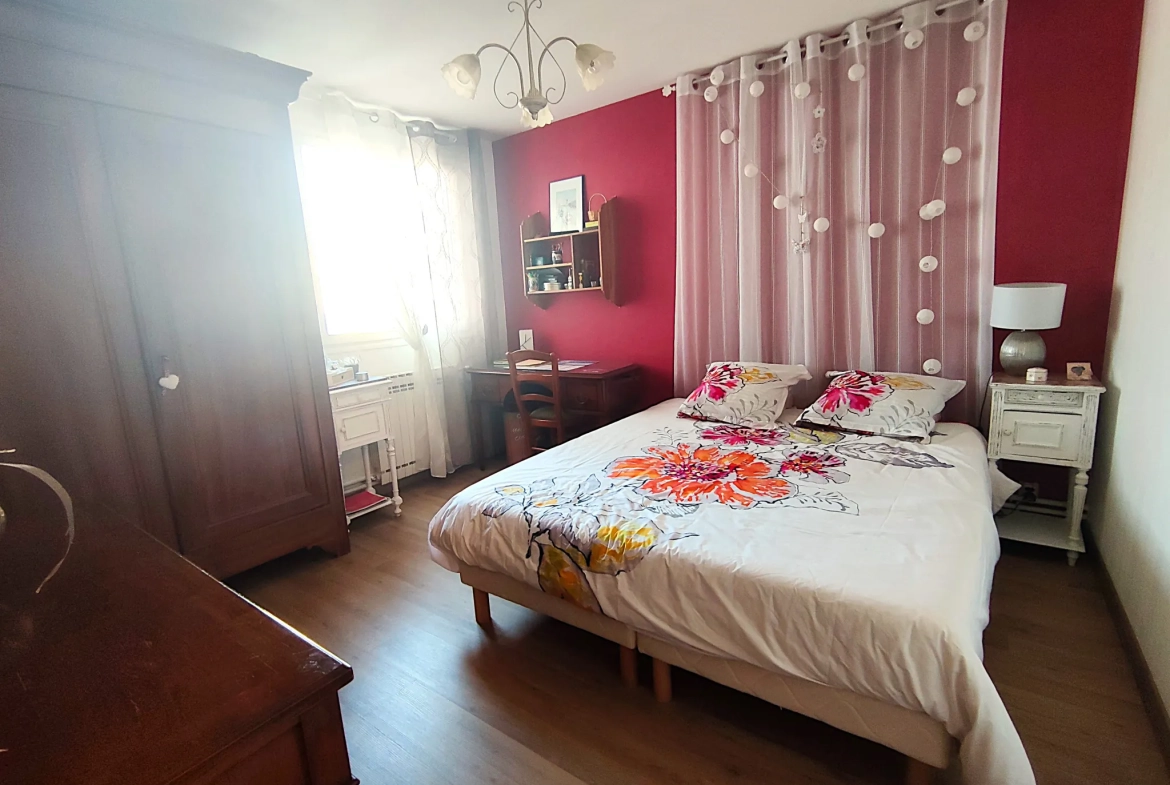 Maison individuelle de 160 m² à Nevers avec jardin et garage 