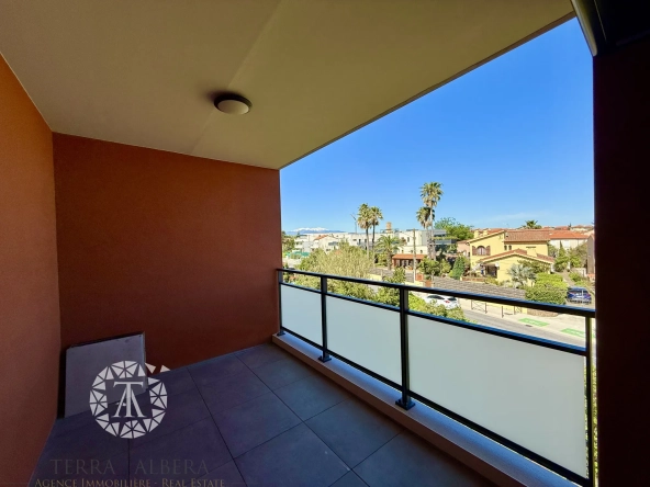 Appartement 2 pièces neuf à Argeles-sur-Mer avec terrasse et parking