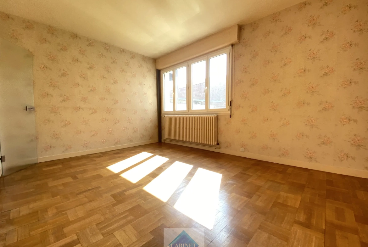 Appartement 2 chambres avec garage en centre-ville d'Abbeville 