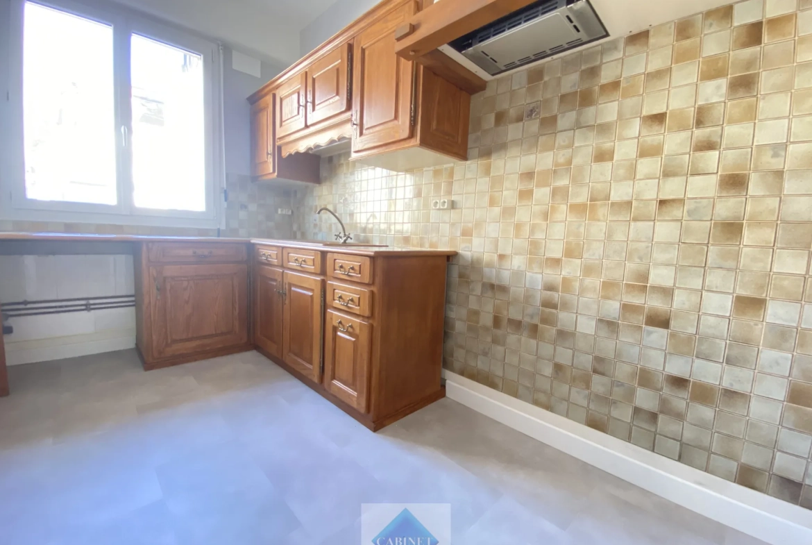 Appartement 2 chambres avec garage en centre-ville d'Abbeville 