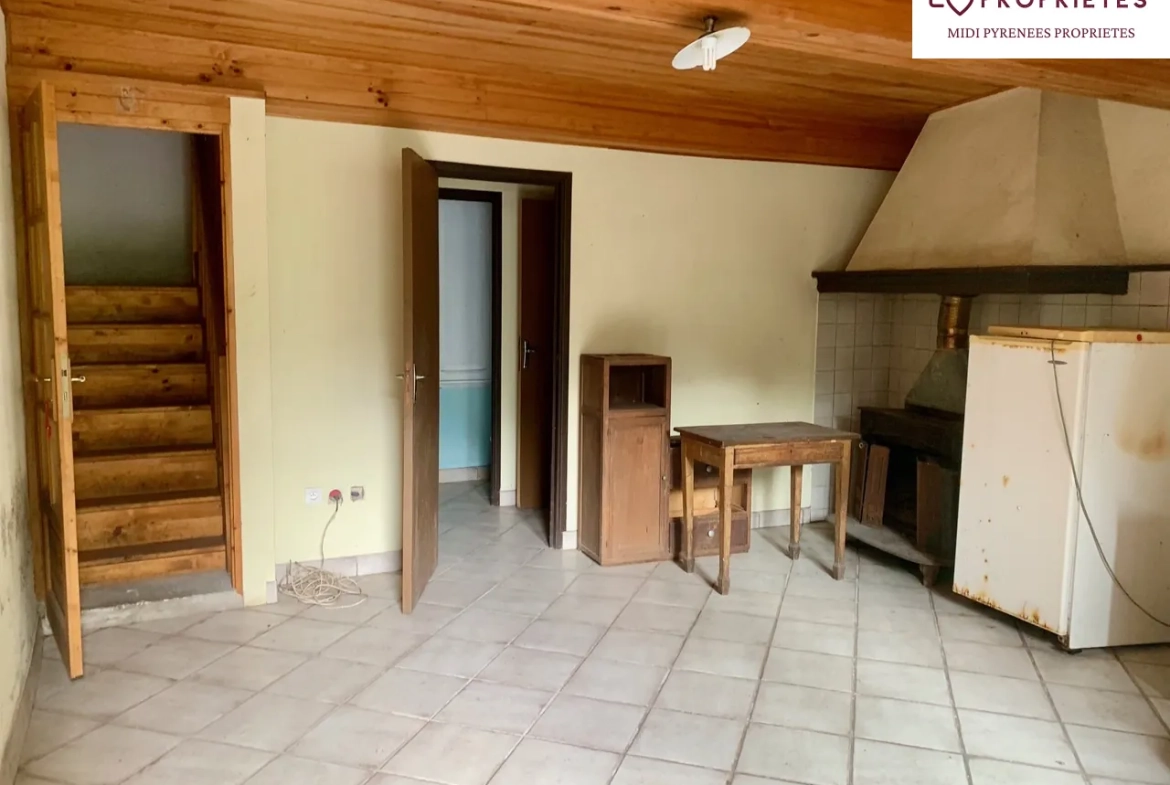 Maison de montagne de 65 m² à Massat, 3 chambres, proche commodités 