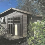 À vendre terrain constructible de 1213 m² à Sabran pour 50 000 €