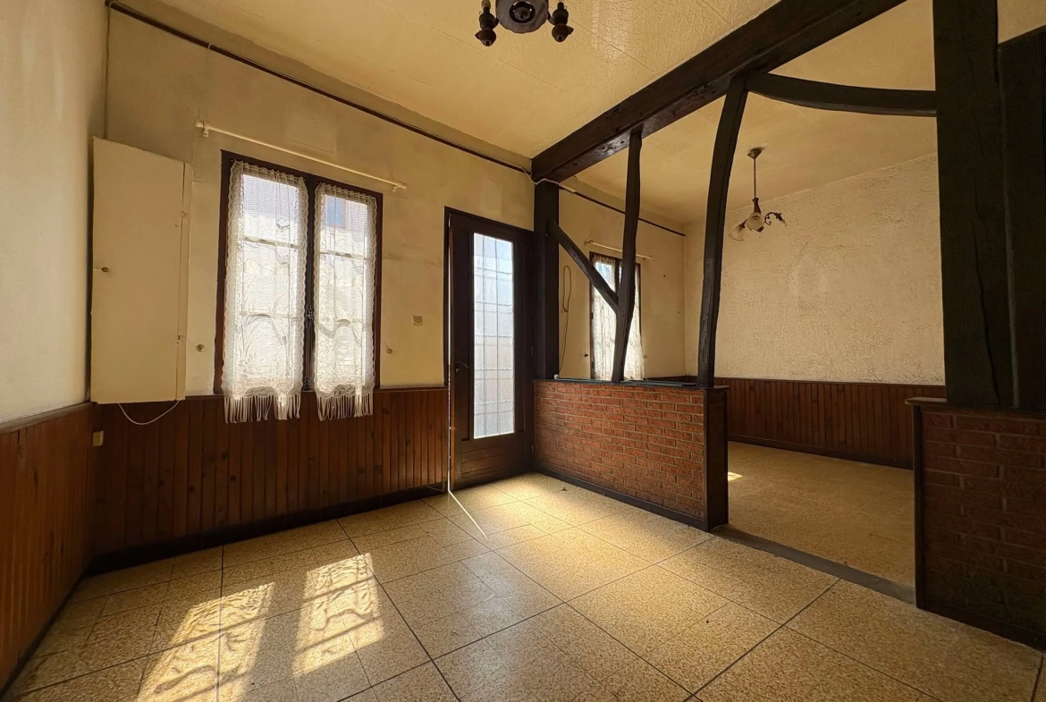 Maison à rénover à Pont-Remy - Opportunité d'investissement avec jardin 