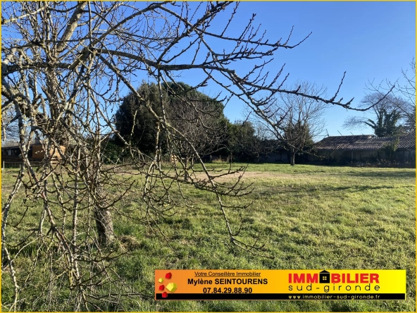 Terrain constructible de 505 m² à Saint Pardon de Conques – Projet de construction idéal