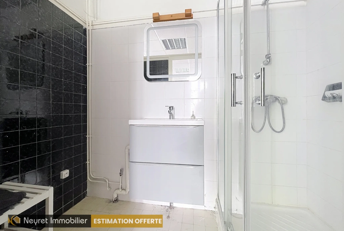 Studio à vendre à Lyon proche place Bellecour - investissement ou pied-à-terre idéal 