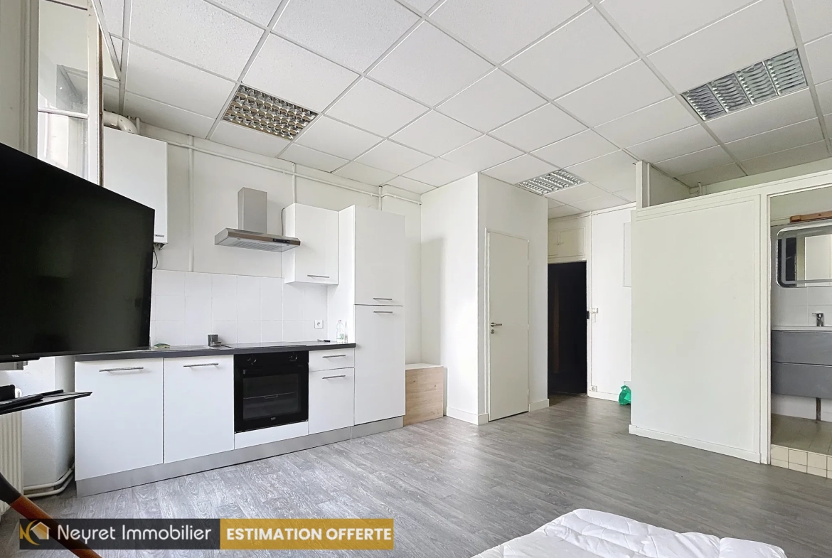Studio à vendre à Lyon proche place Bellecour - investissement ou pied-à-terre idéal 