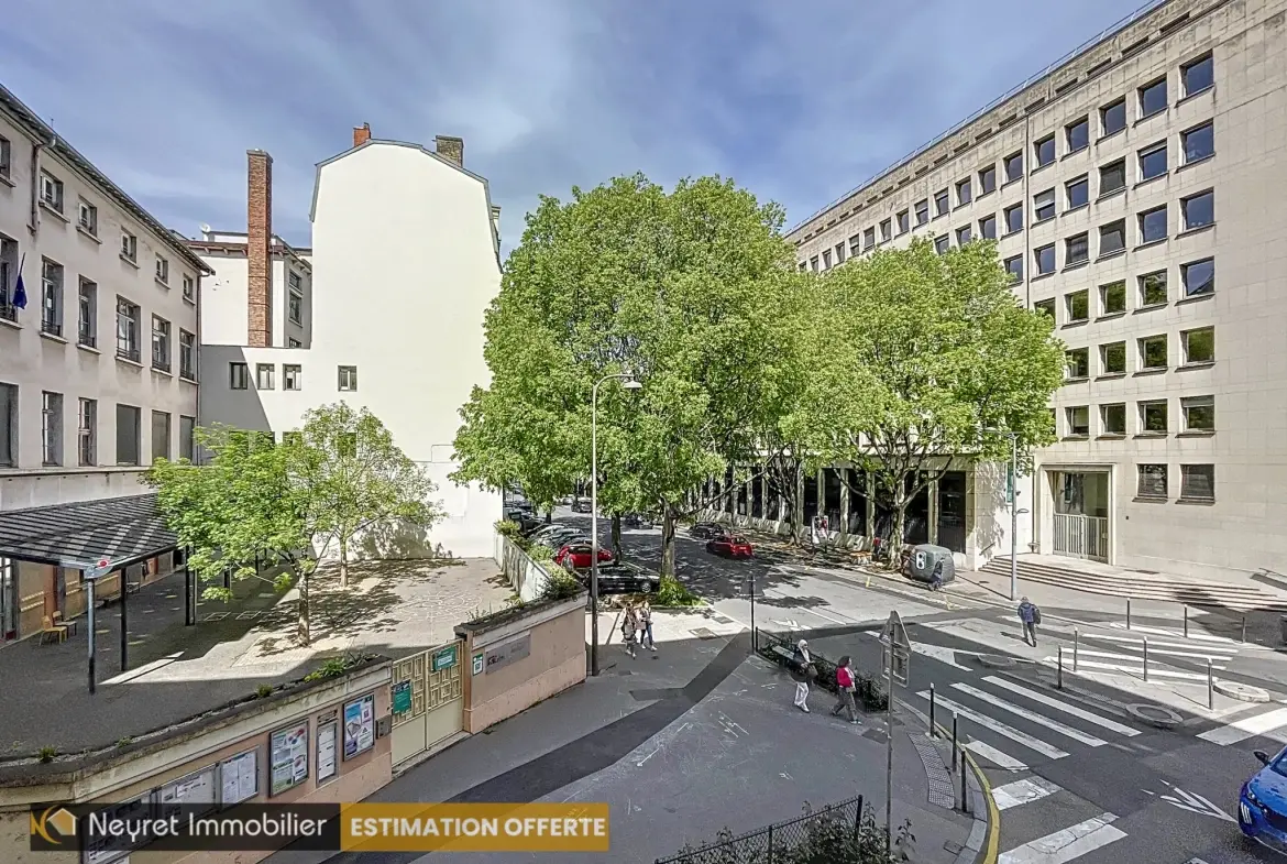 Studio à vendre à Lyon proche place Bellecour - investissement ou pied-à-terre idéal 