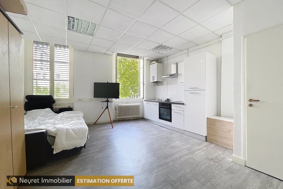 Studio à vendre à Lyon proche place Bellecour - investissement ou pied-à-terre idéal 