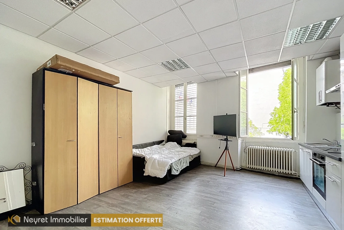 Studio à vendre à Lyon proche place Bellecour - investissement ou pied-à-terre idéal 