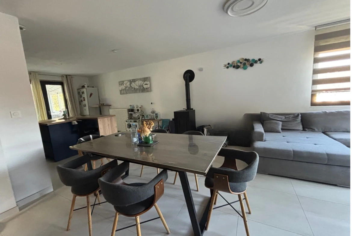 Maison individuelle à Hombourg-Haut avec 4 chambres et garage 