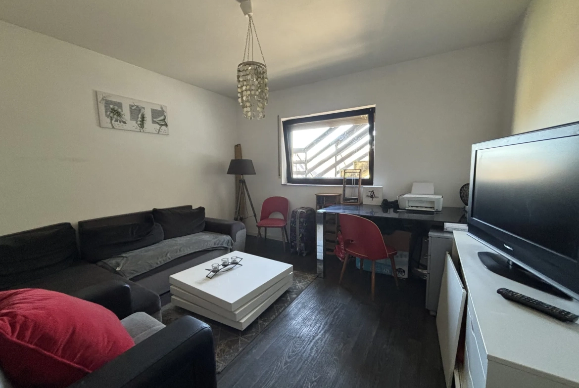 Maison individuelle à Hombourg-Haut avec 4 chambres et garage 