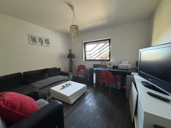 Maison individuelle à Hombourg-Haut avec 4 chambres et garage 