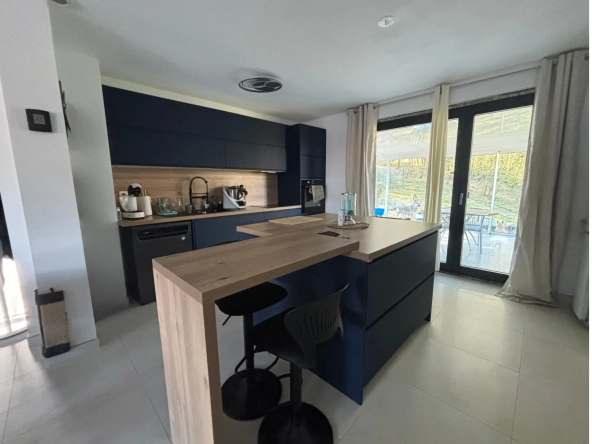 Maison individuelle à Hombourg-Haut avec 4 chambres et garage
