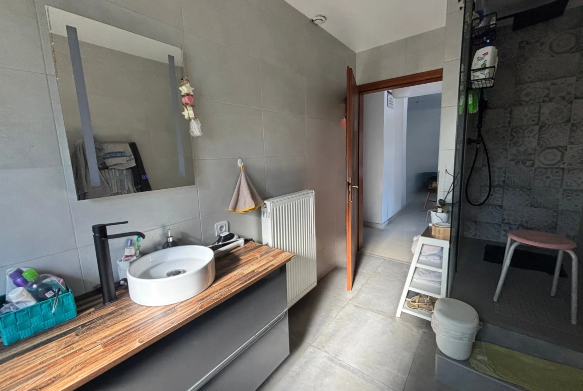 Maison individuelle à Hombourg-Haut avec 4 chambres et garage 