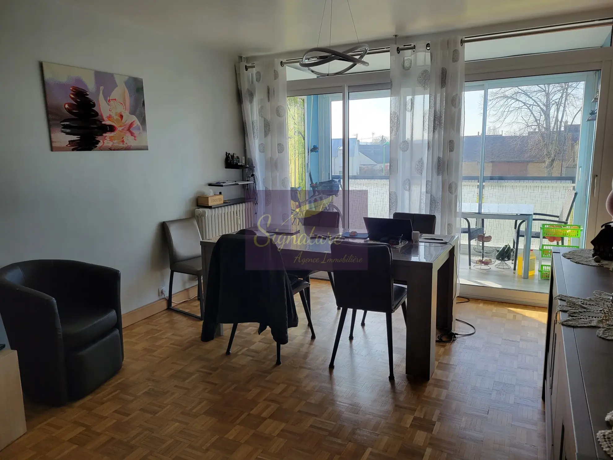 À saisir : T4 lumineux avec loggia, parking sécurisé et cave à Alençon 