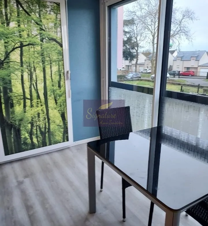 À saisir : T4 lumineux avec loggia, parking sécurisé et cave à Alençon 