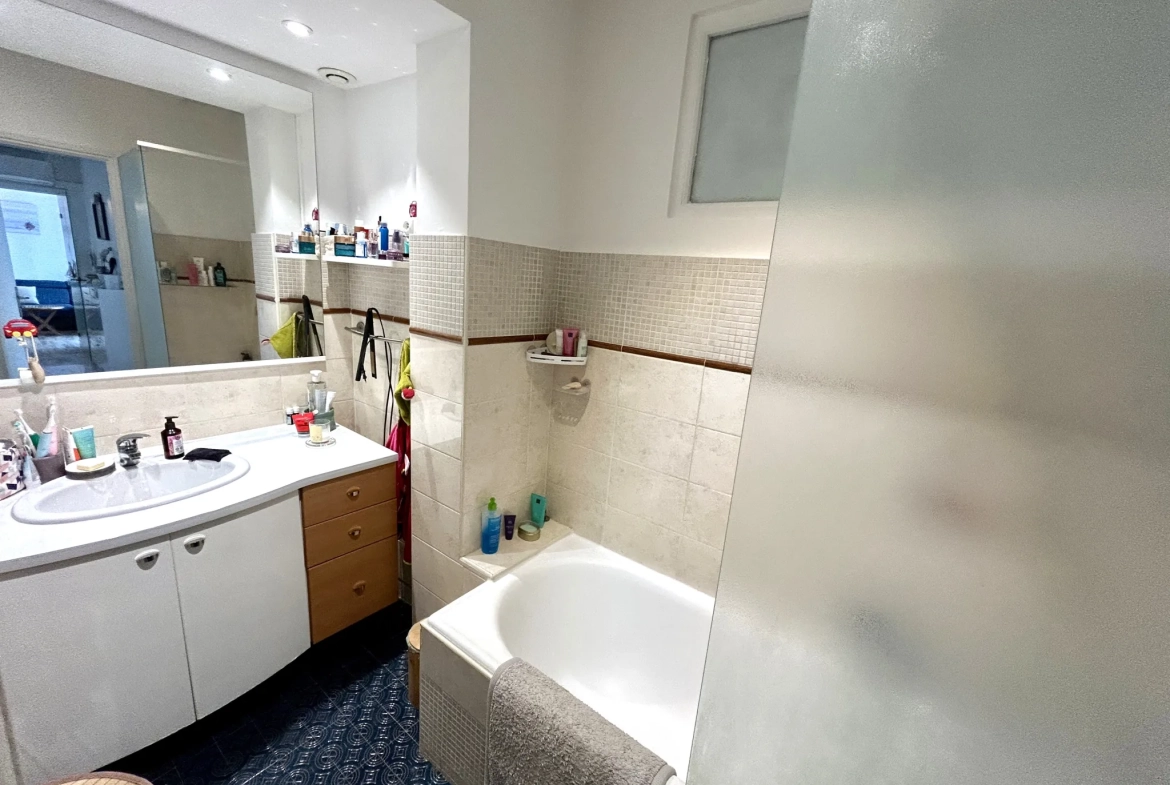 Appartement de 70m² à Nice Nord avec terrasse et cave 