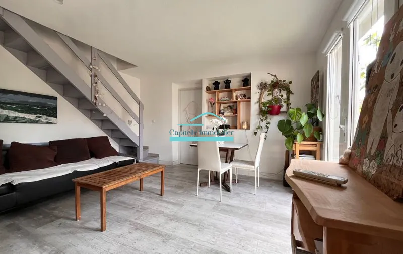 Vente maison à Frontignan avec vue sur la gardiole, résidence sécurisée, piscine 