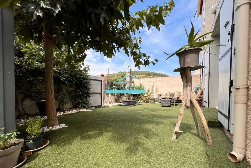Vente maison à Frontignan avec vue sur la gardiole, résidence sécurisée, piscine 