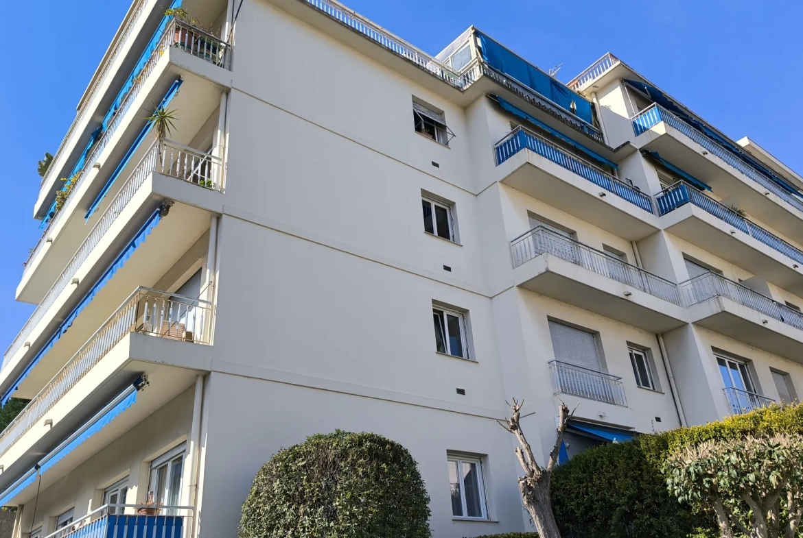 Appartement de 70m² à Nice Nord avec terrasse et cave 