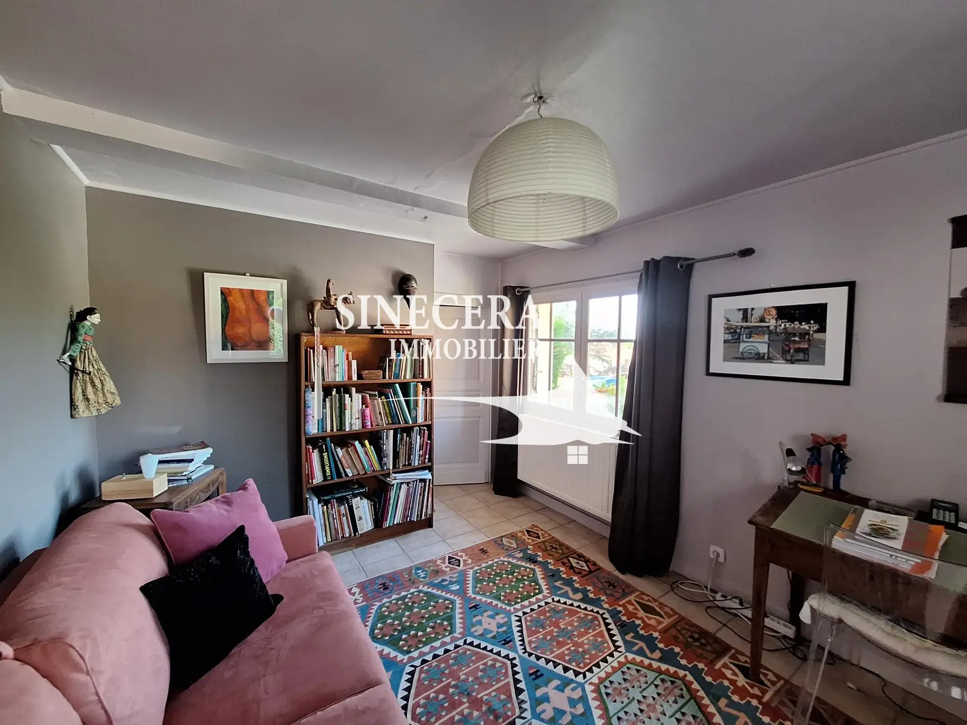 Belle maison à Ribérac avec piscine, grand terrain et dépendances 