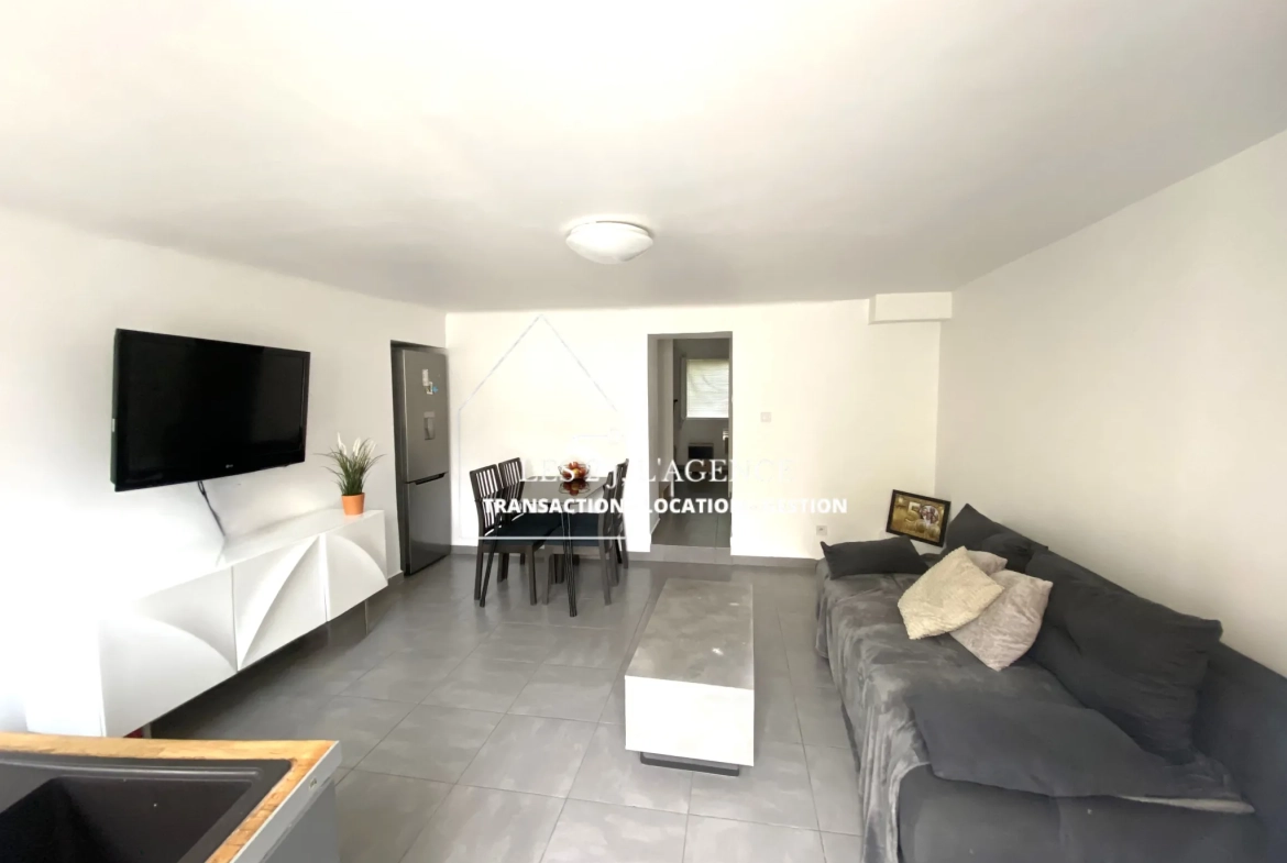 Maison de village à Saint Julien Marseille 13012 - 60 m² 
