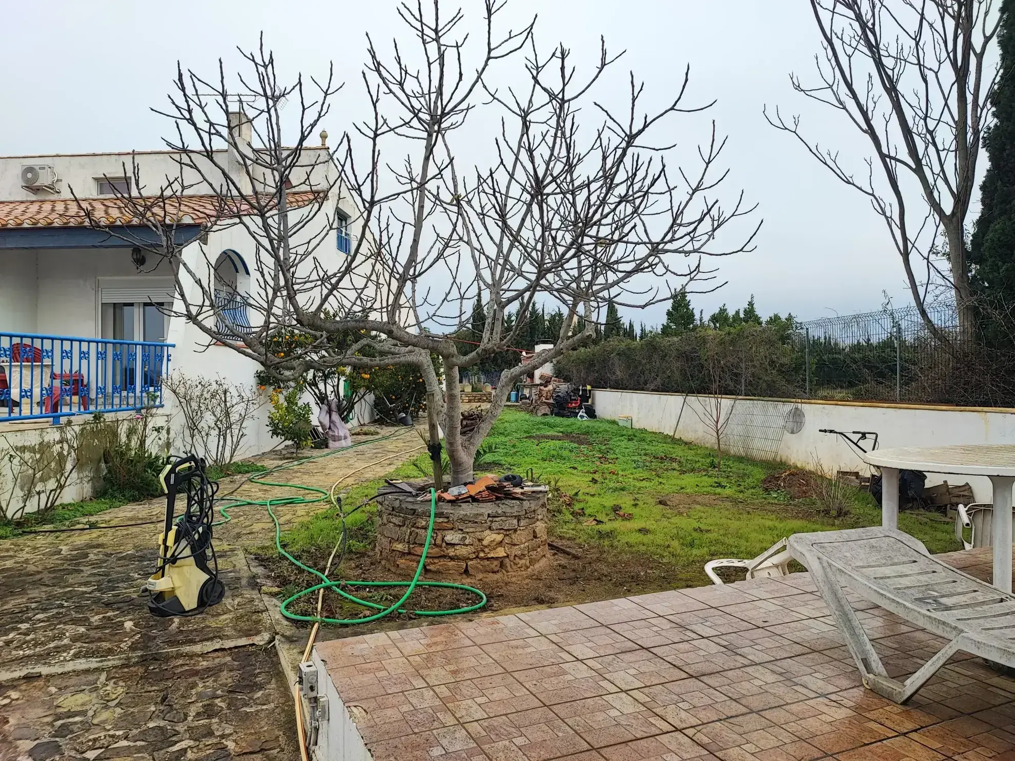 Grande villa familiale avec piscine dans le Minervois, vue montagne et terrain de 1142 m² 