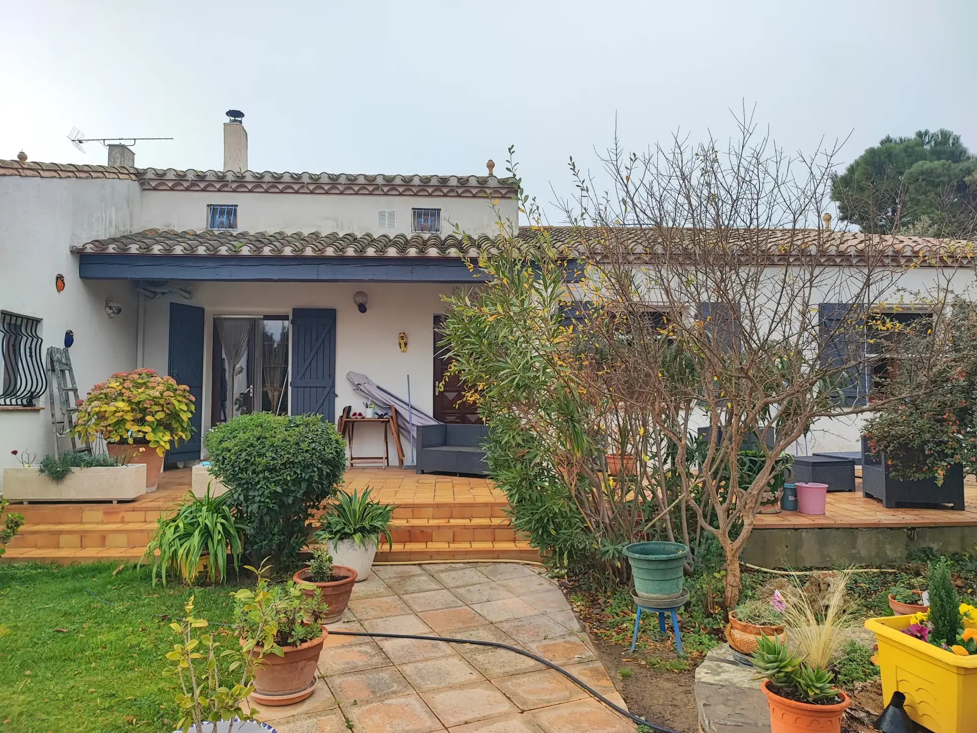 Grande villa familiale avec piscine dans le Minervois, vue montagne et terrain de 1142 m² 