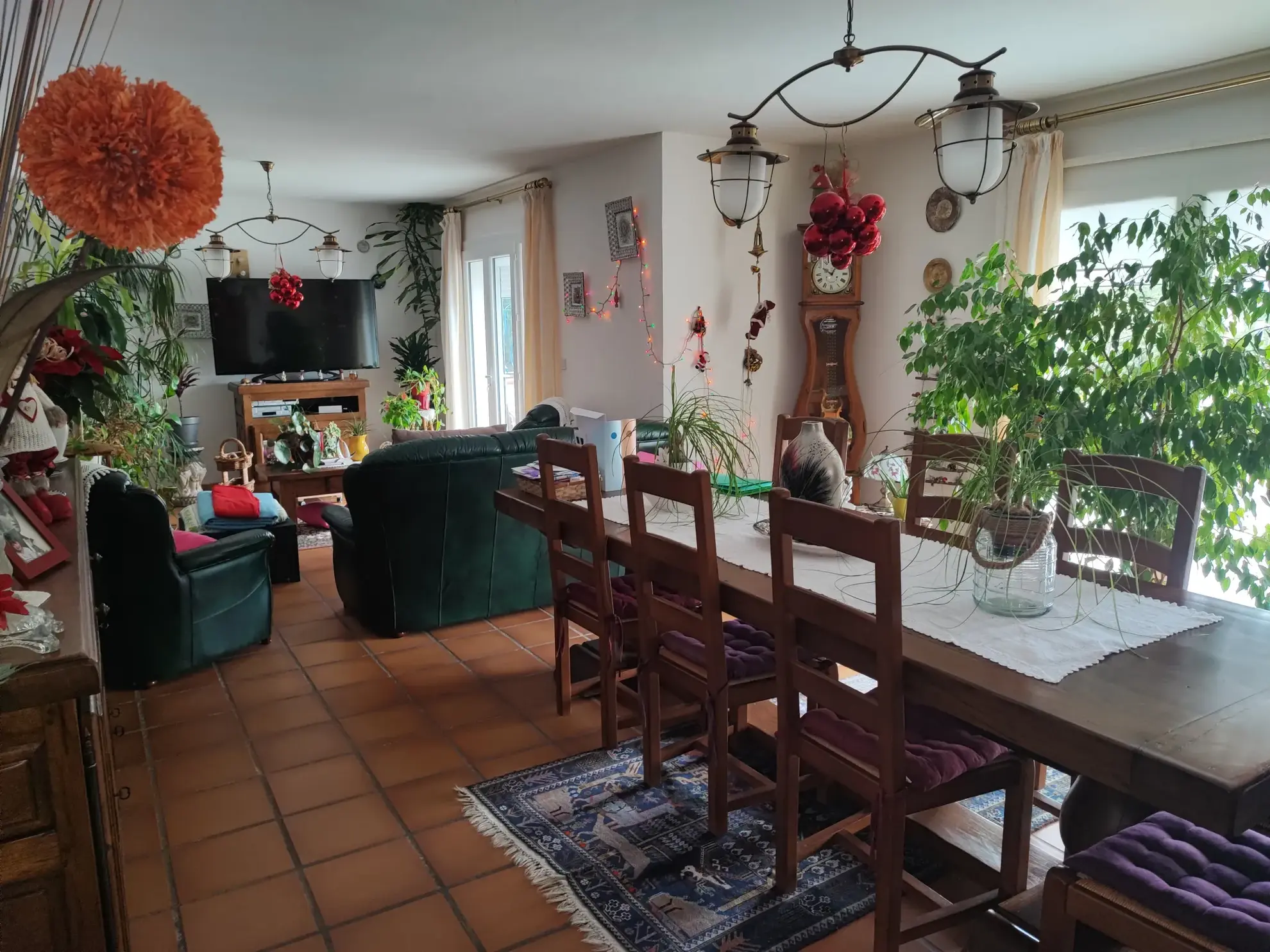 Grande villa familiale avec piscine dans le Minervois, vue montagne et terrain de 1142 m² 
