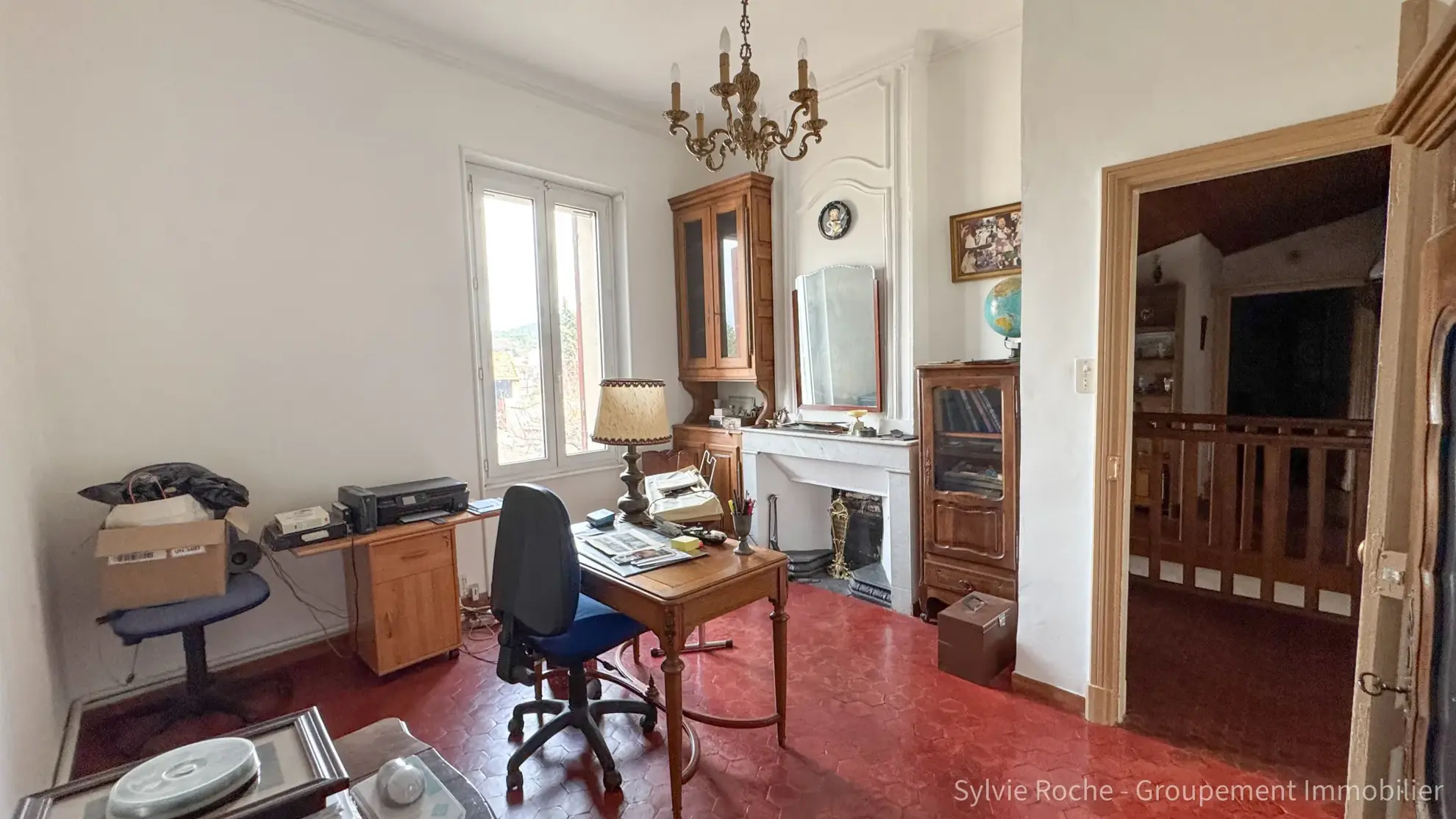 Maison de caractère à Piolenc de 175 m² avec jardin et dépendances 