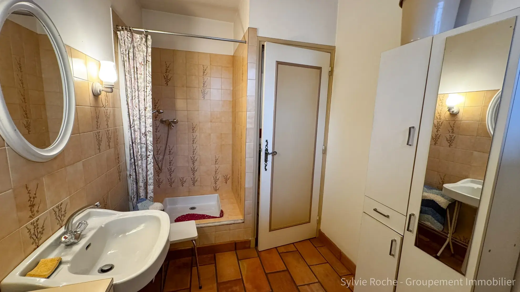 Maison de caractère à Piolenc de 175 m² avec jardin et dépendances 