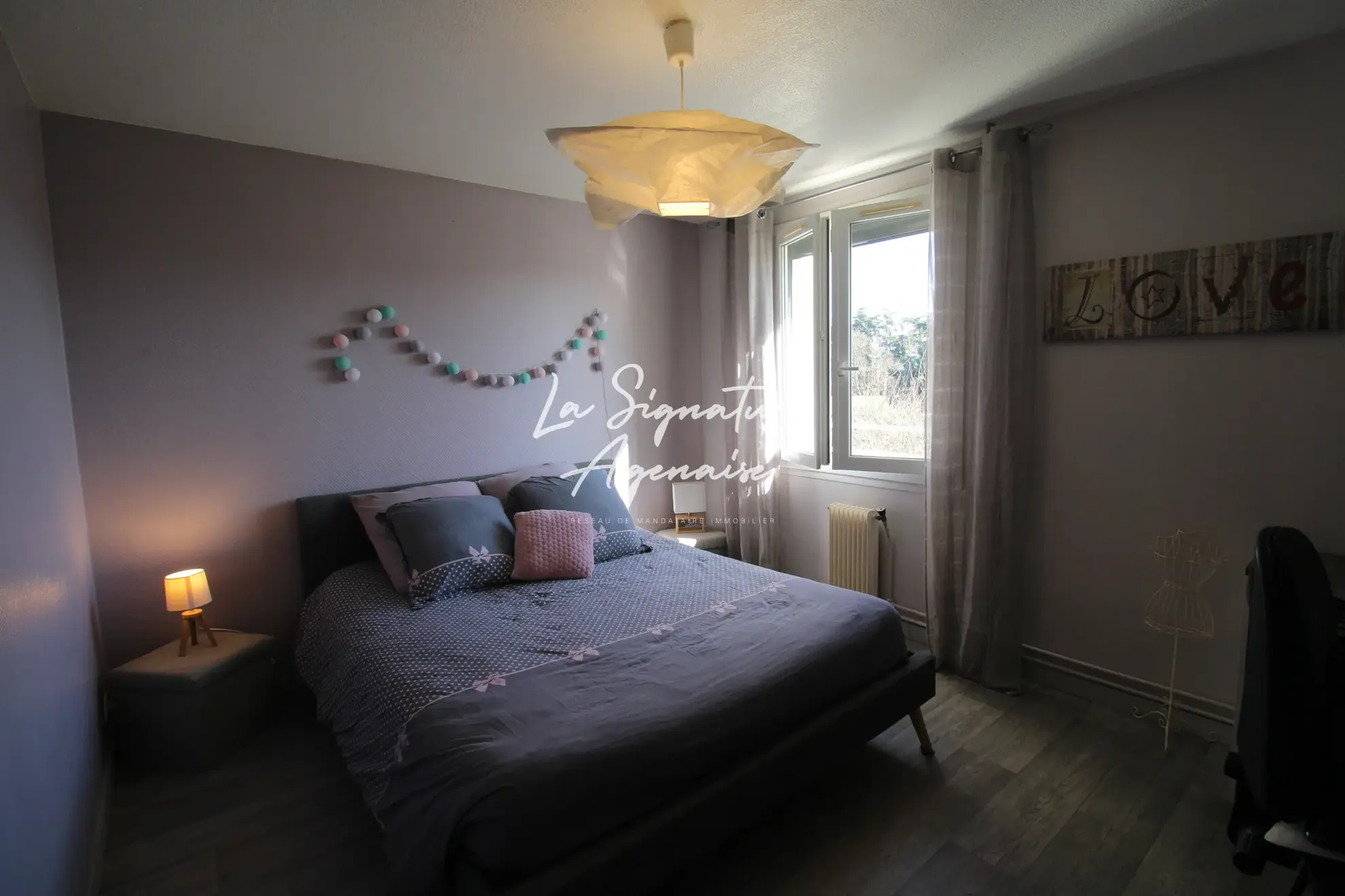 Maison de 105m² avec 3 chambres, jardin clos et rénovations récentes à Le Passage 