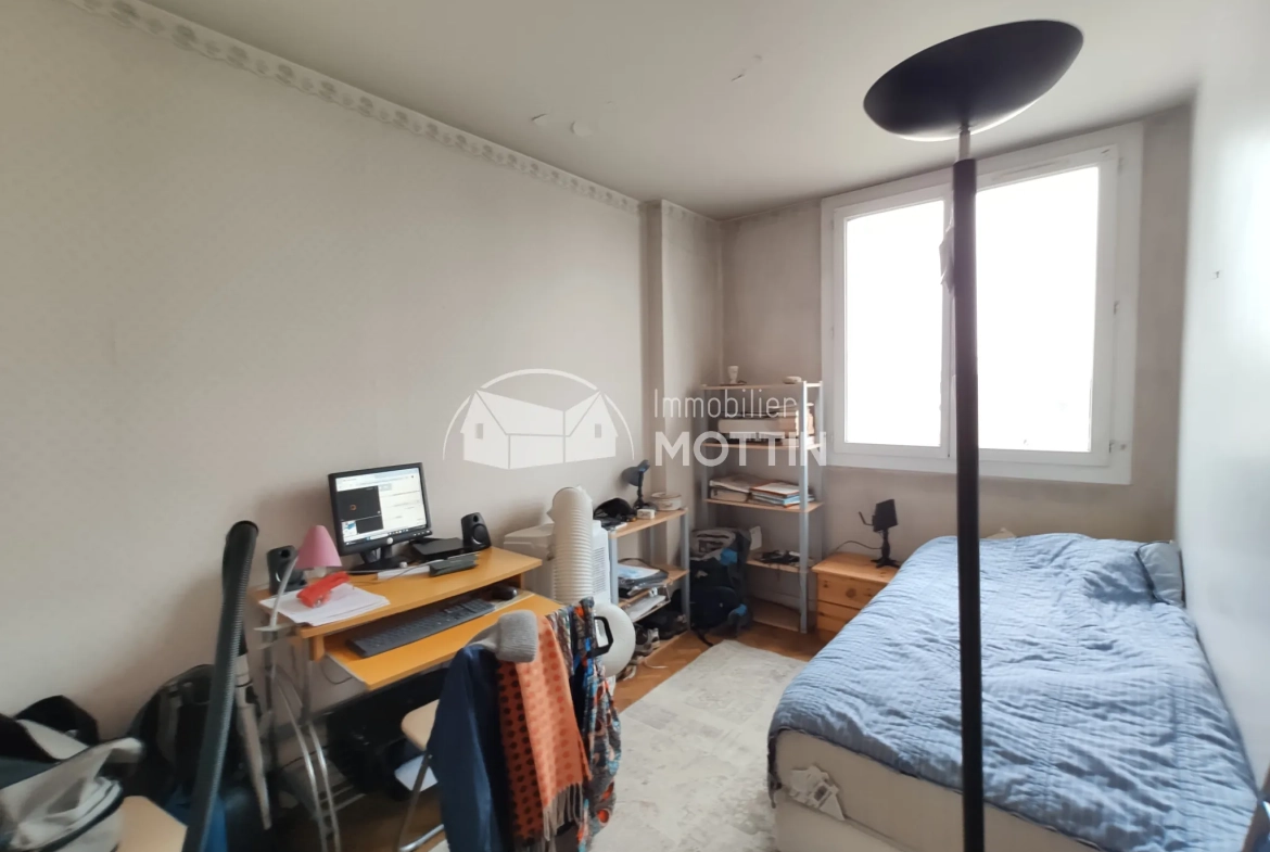 Appartement 49 m² à Vitry-sur-Seine proche RER et commerces 