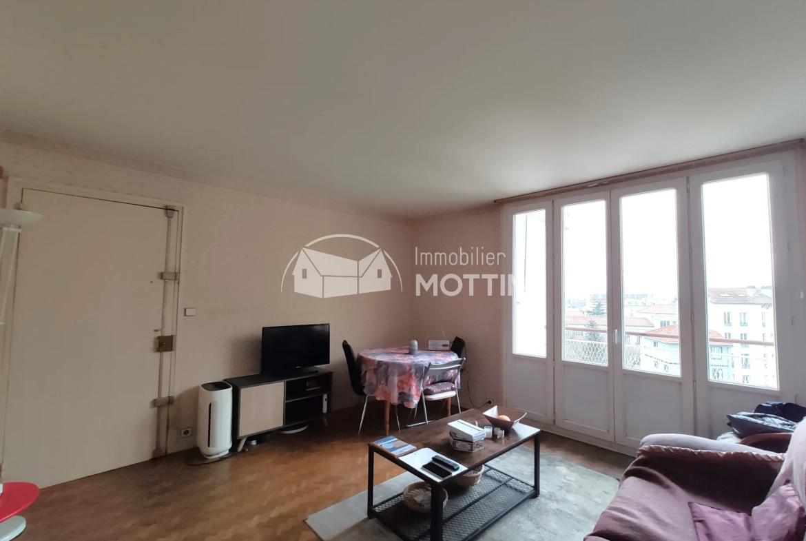 Appartement 49 m² à Vitry-sur-Seine proche RER et commerces 
