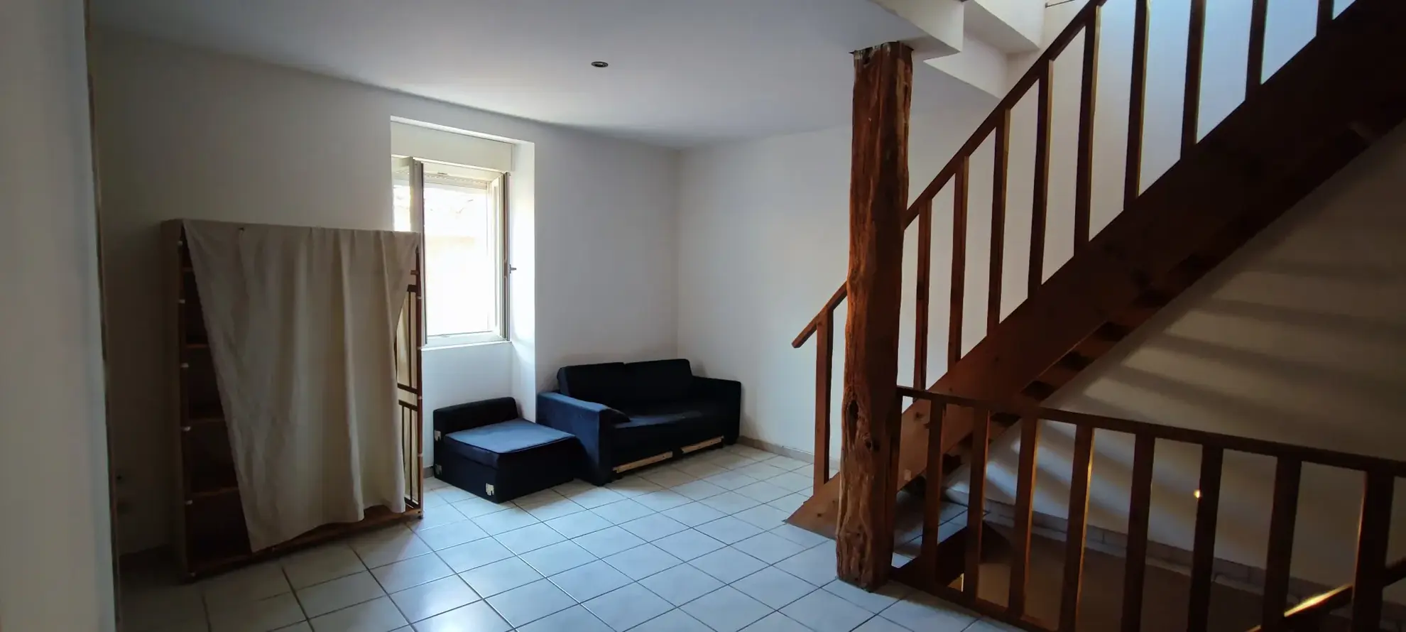 Maison de village rénovée à Peyriac Minervois avec terrasse de 15 m² 