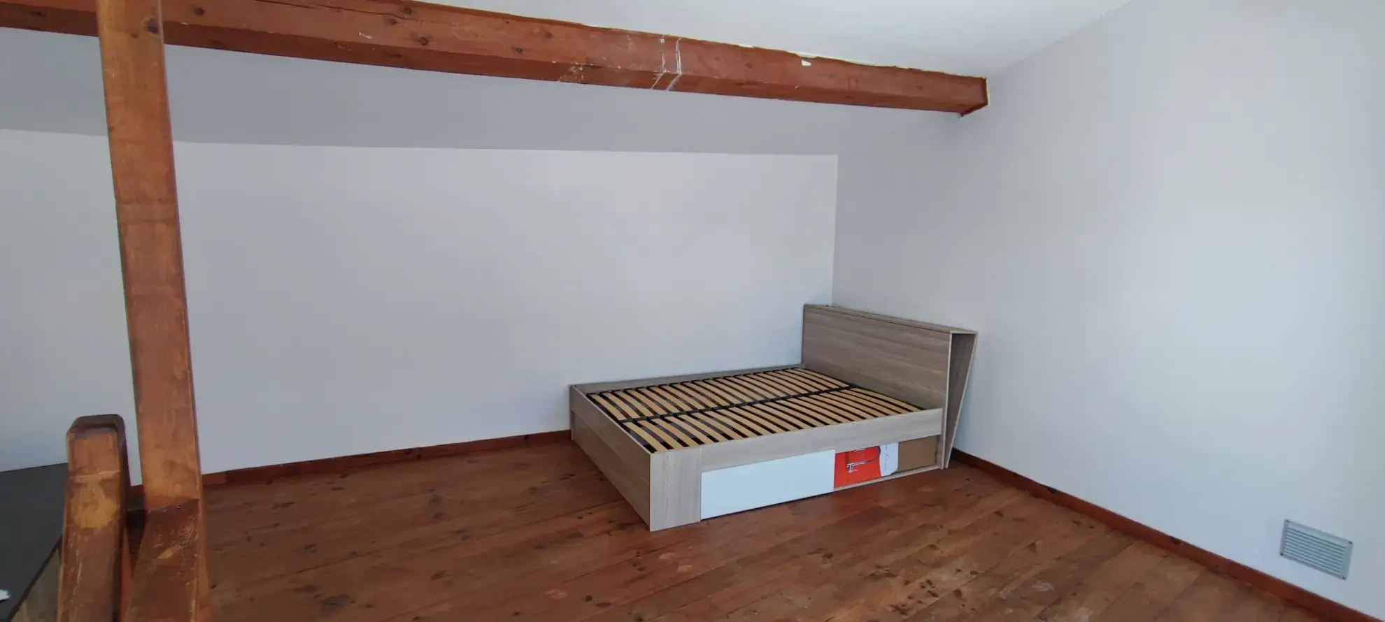 Maison de village rénovée à Peyriac Minervois avec terrasse de 15 m² 