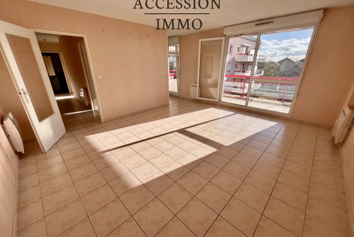 Appartement T3 à Dijon Toison d'Or avec terrasse, cave et garage – Bon état 