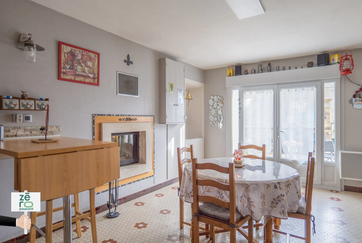 Belle maison de 219 m² avec jardin à Bouillé-Courdault, Marais Poitevin 