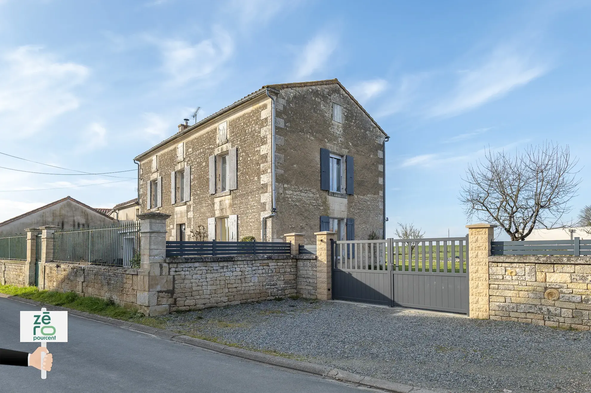 Belle maison de 219 m² avec jardin à Bouillé-Courdault, Marais Poitevin 