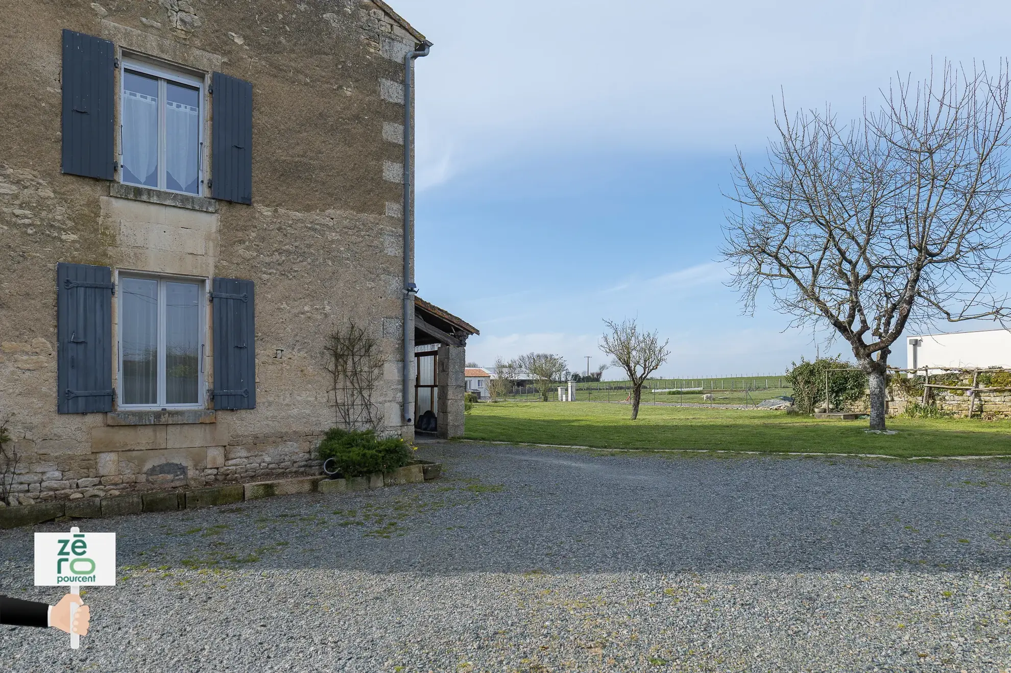 Belle maison de 219 m² avec jardin à Bouillé-Courdault, Marais Poitevin 