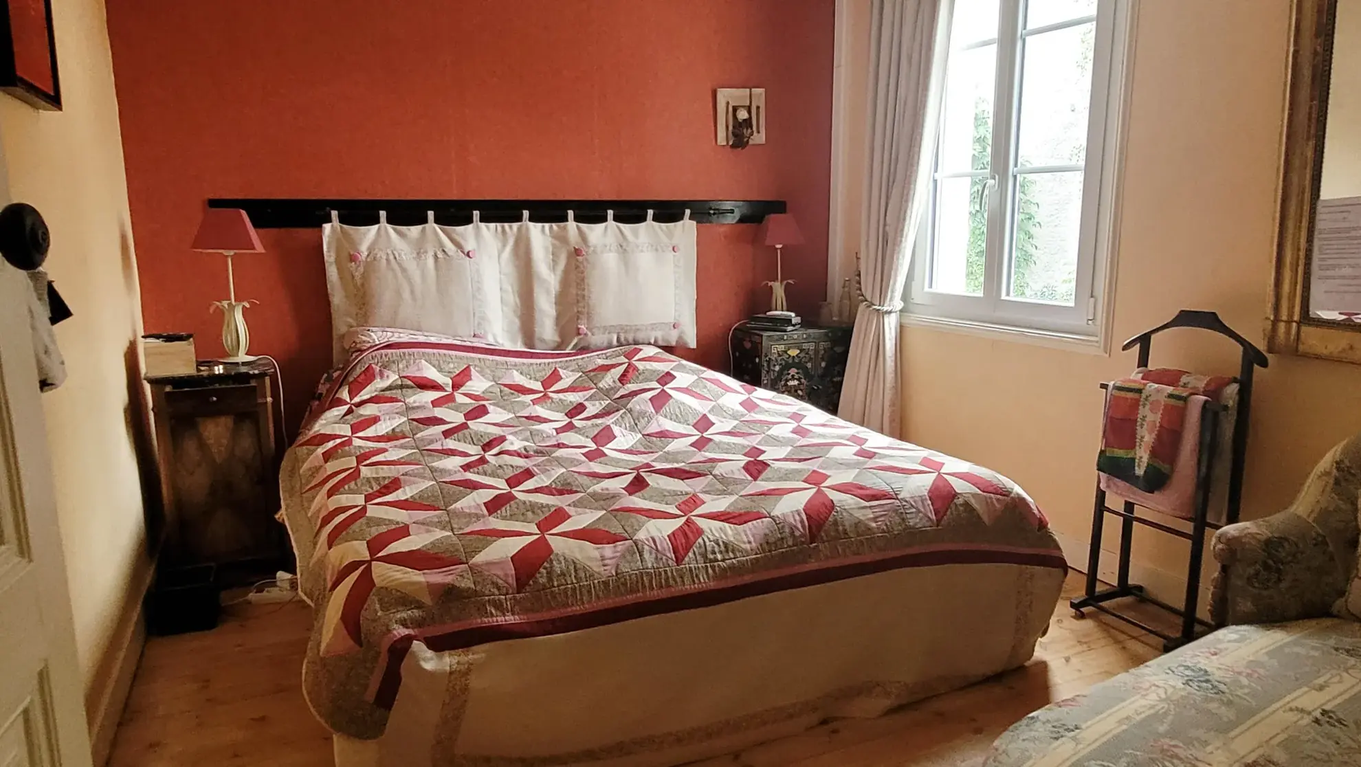 Maison 180 m² avec dépendance à Vihiers, centre-ville, terrain de 360 m² 