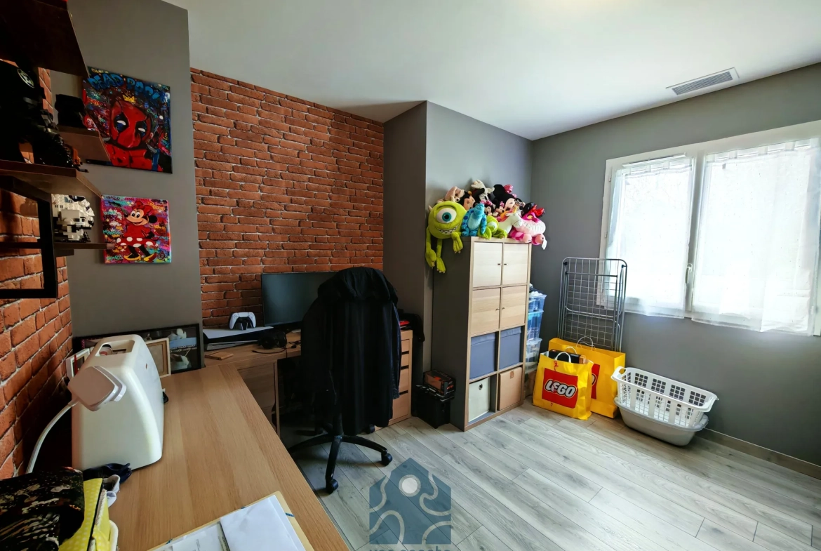 Maison neuve de 115 m² avec terrain clos à Saint Laure à vendre 