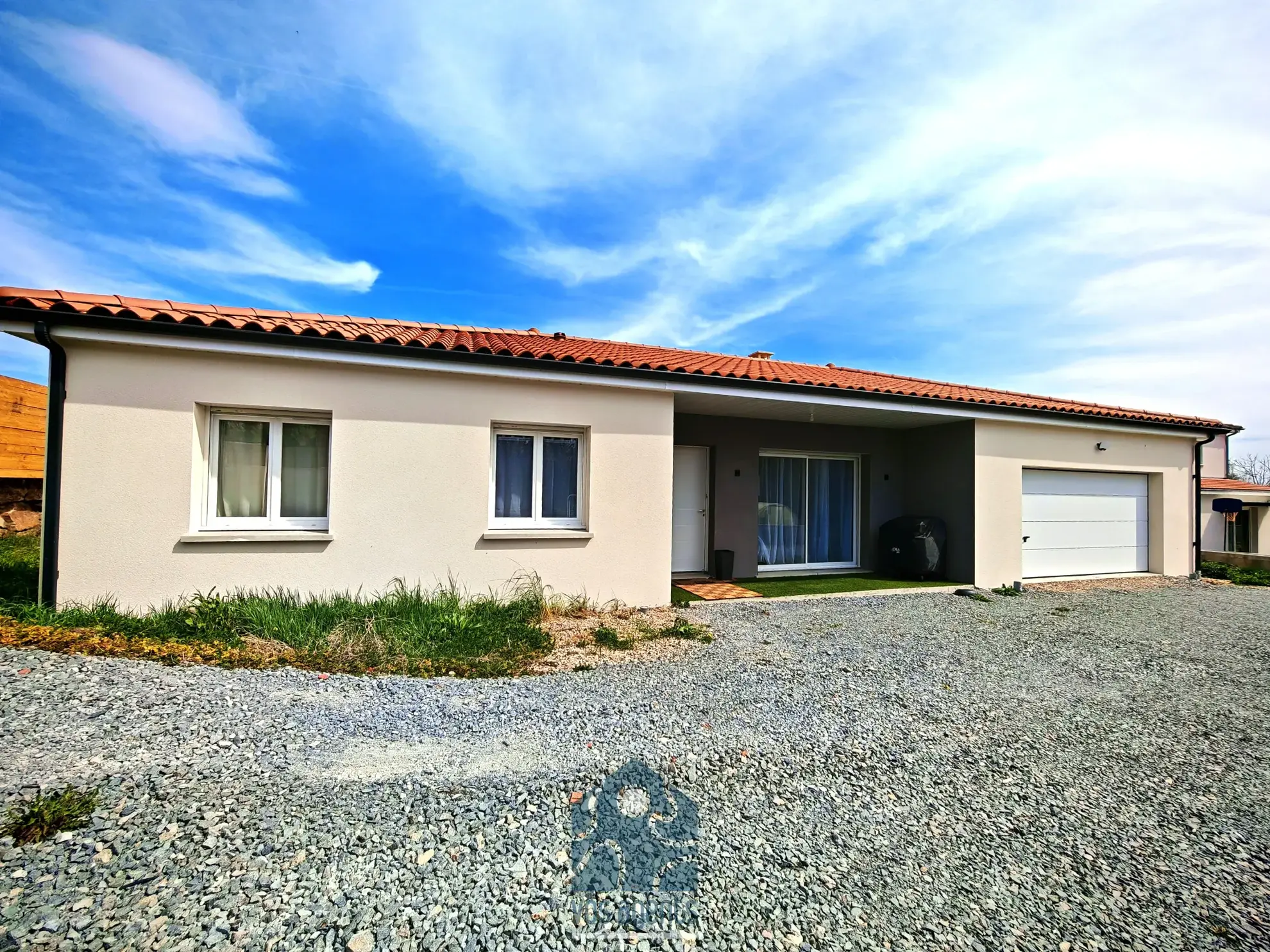 Maison neuve de 115 m² avec terrain clos à Saint Laure à vendre 